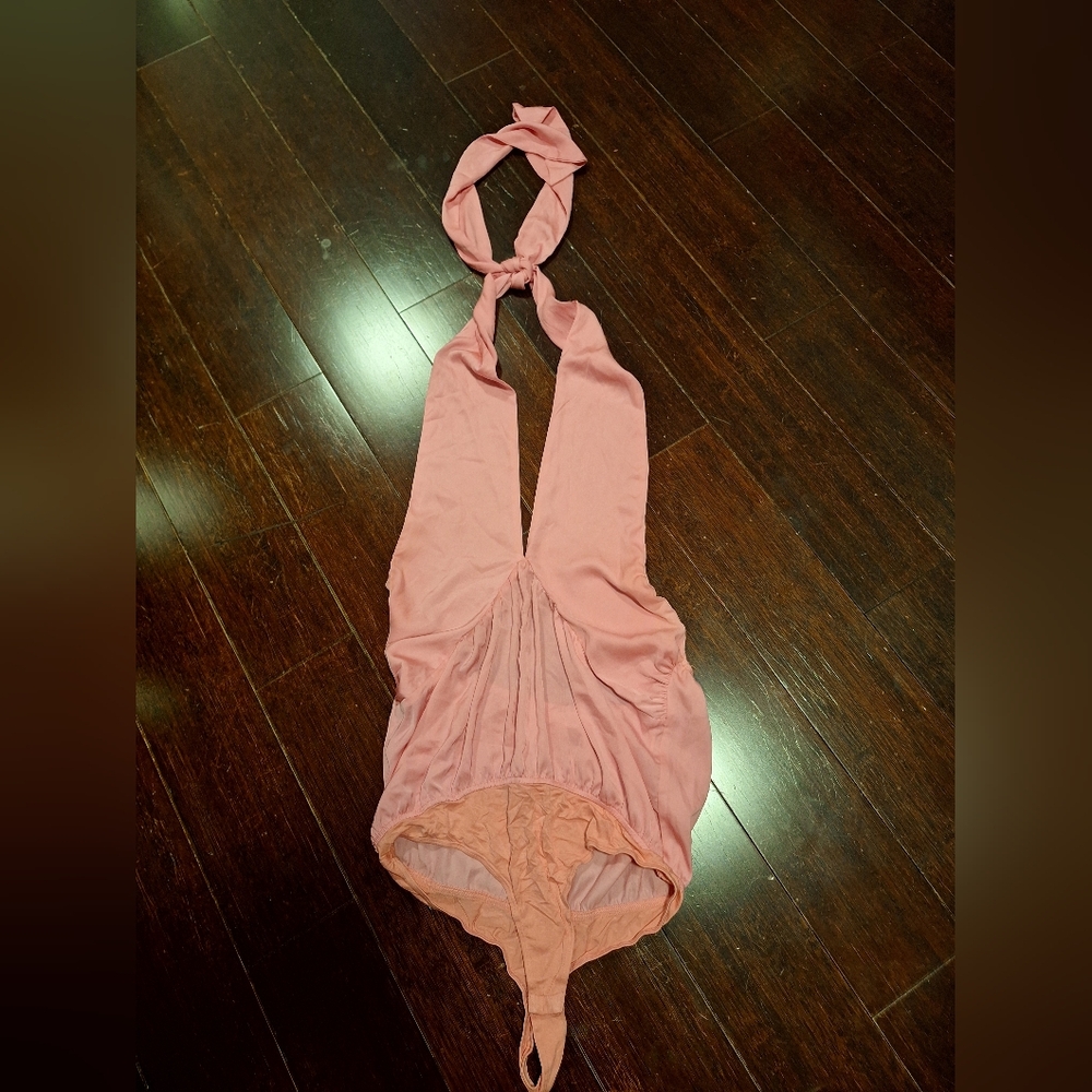 Womens Promesa Body Suit Size Large.